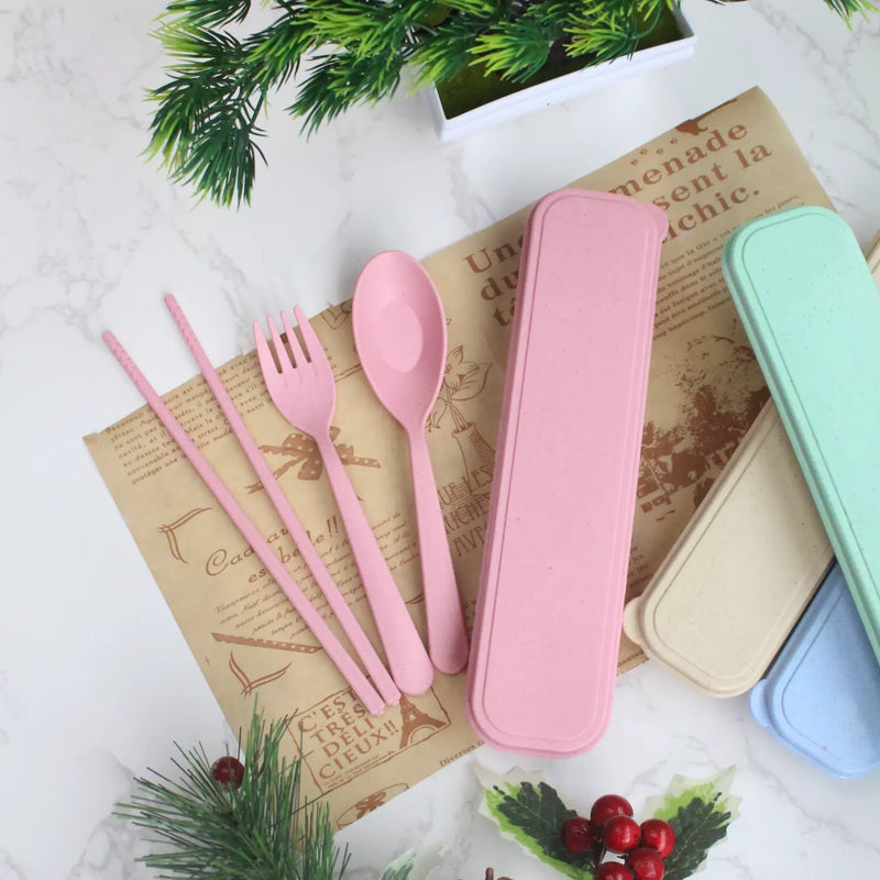Portable Cutlery and Straw Travel Set